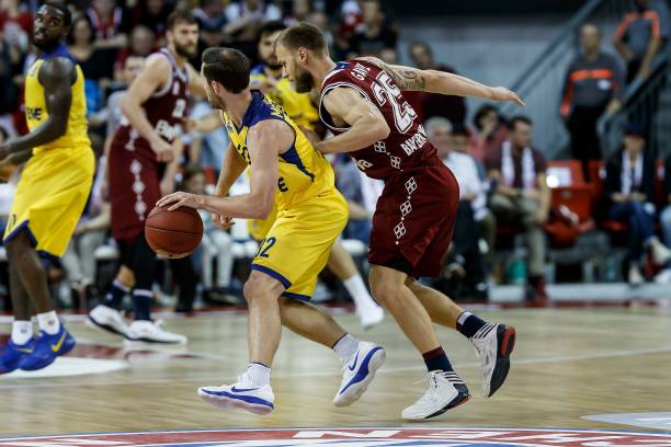 虽然曼城依 虽然曼城依