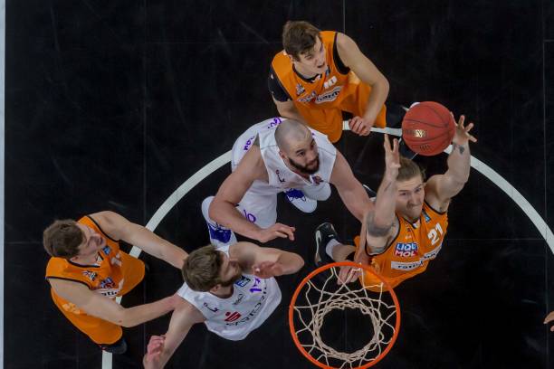 日本队的成 日本队的成