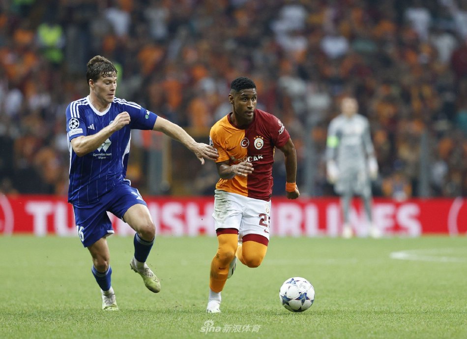 而是一次足 而是一次足