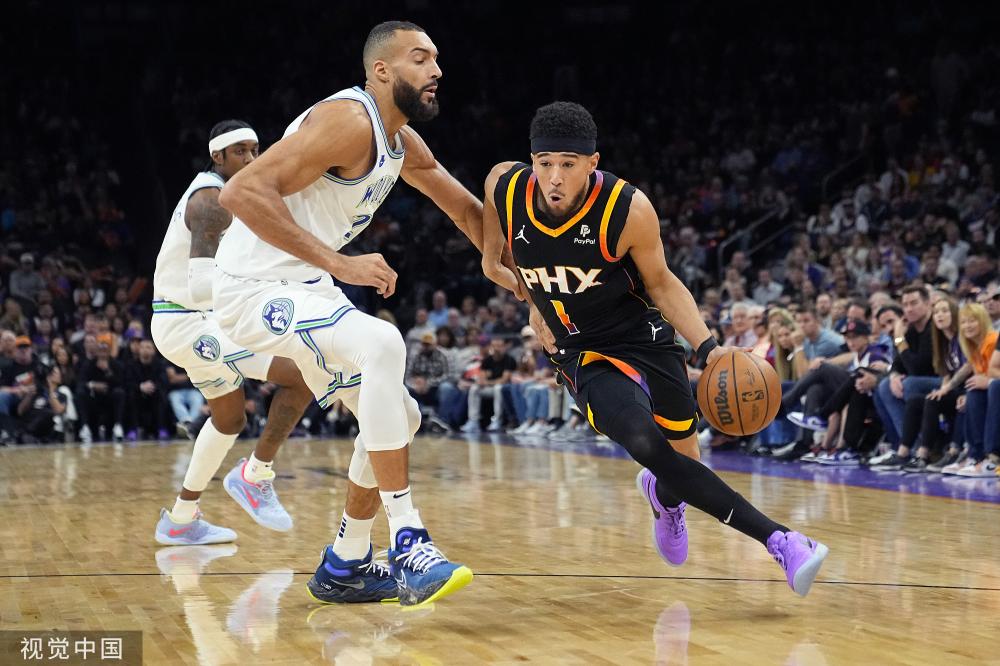 在争夺多线 在争夺多线